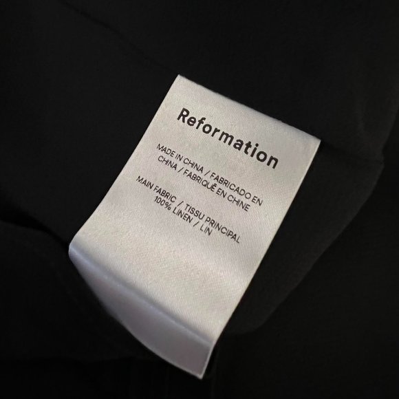 LAST ONE! Reformation Bess Dress in Black - Picture 11 of 16